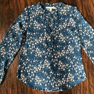 LC Lauren Conrad | Blue Pink Heart Blouse S